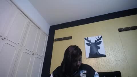 Snapshot of dannagarza chatting on 5, 1, 2025 Danna Garza online show from 5, 1, 2025