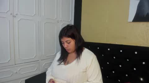 Snapshot of dannagarza chatting on 11, 2, 2025 Danna Garza online show from 11, 2, 2025