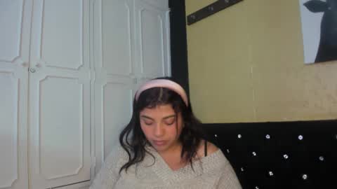 Snapshot of dannagarza chatting on 25, 2, 2025 Danna Garza online show from 25, 2, 2025