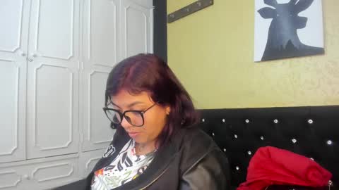 Snapshot of dannagarza chatting on 10, 3, 2025 Danna Garza online show from 10, 3, 2025