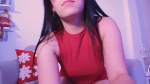 Snapshot of dannahyde chatting on 2, 12, 2025 Insta DannaBlueX online show from 2, 12, 2025