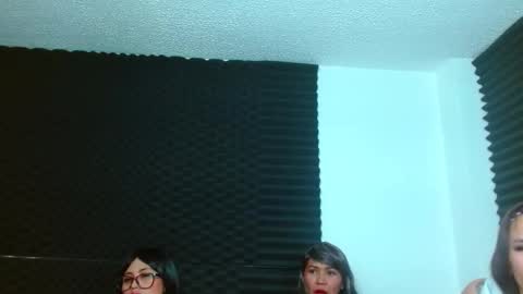 Snapshot of dannamomcerrat chatting on 13, 1, 2025 dannamomcerrat online show from 13, 1, 2025