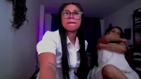 Snapshot of dannamomcerrat chatting on 3, 2, 2025 dannamomcerrat online show from 3, 2, 2025