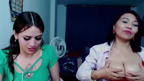 Snapshot of dannamomcerrat chatting on 14, 2, 2025 dannamomcerrat online show from 14, 2, 2025