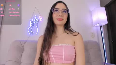 Snapshot of dannate1 chatting on 20, 12, 2024 danna online show from 20, 12, 2024