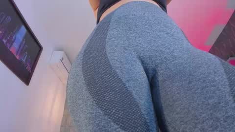 Danna online show from 7, 1, 2026