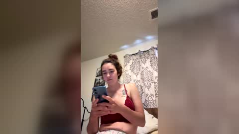 Snapshot of danni26_ chatting on 7, 6, 2026 danni26_ online show from 7, 6, 2026