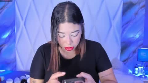 Danna Monroe  online show from 21, 5, 2026