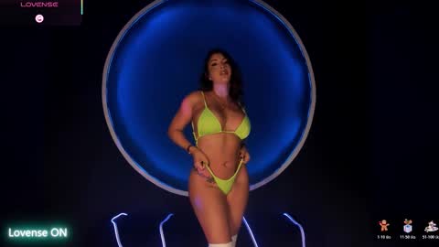  Dannie  online show from 21, 11, 2025