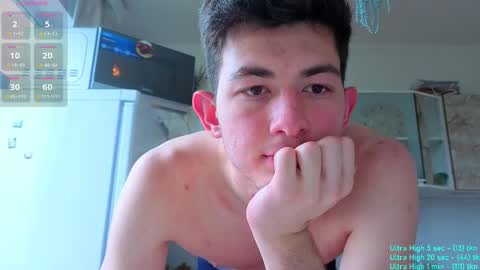 Snapshot of danny__magic chatting on 16, 9, 2025 danny__magic online show from 16, 9, 2025