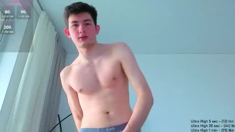 Snapshot of danny__magic chatting on 4, 10, 2025 danny__magic online show from 4, 10, 2025