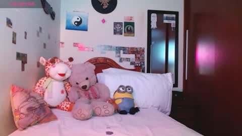 Snapshot of danny__phantom chatting on 14, 12, 2024 phantom555 online show from 14, 12, 2024