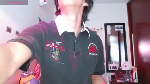 Snapshot of danny__phantom chatting on 9, 2, 2025 phantom555 online show from 9, 2, 2025