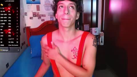 Snapshot of danny__phantom chatting on 19, 11, 2025 phantom555 online show from 19, 11, 2025