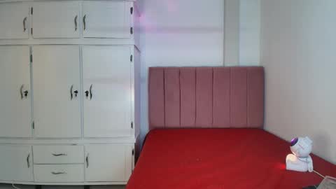 danny_cam1423 online show from 18, 1, 2025