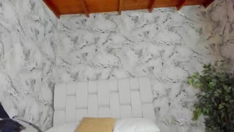 Snapshot of danny_fernandez chatting on 24, 10, 2025 danny_fernandez online show from 24, 10, 2025