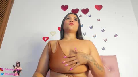 Snapshot of danny_og chatting on 17, 10, 2025 Danny online show from 17, 10, 2025