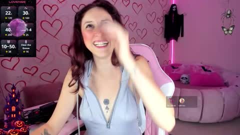 Snapshot of danny_s22 chatting on 22, 10, 2025 Danny online show from 22, 10, 2025