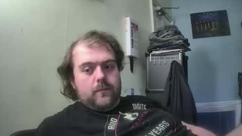 Snapshot of dannyb0y95 chatting on 17, 12, 2025 Danny online show from 17, 12, 2025