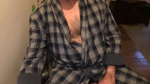 Snapshot of dannybuoy2 chatting on 21, 12, 2024 dannybuoy2 online show from 21, 12, 2024