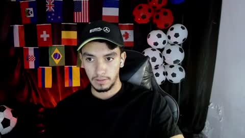 Snapshot of dante_18cm chatting on 19, 7, 2026 Dante online show from 19, 7, 2026