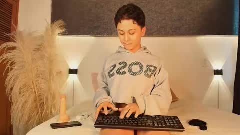 Snapshot of dante_bre chatting on 12, 3, 2025 dante_bre online show from 12, 3, 2025