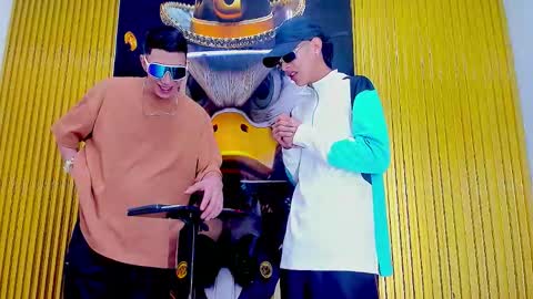 dante_brown1 online show from 10, 10, 2025