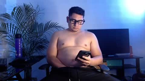  A L E J A N D R O  online show from 15, 6, 2026