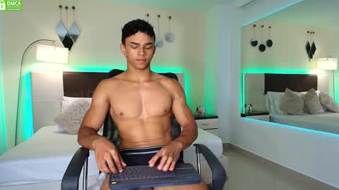 Snapshot of danteestone chatting on 15, 1, 2025 Dante online show from 15, 1, 2025