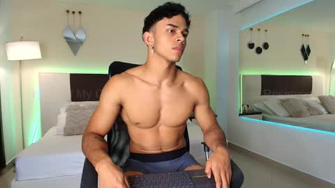 Snapshot of danteestone chatting on 13, 2, 2025 Dante online show from 13, 2, 2025