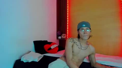 dantelord_ online show from 10, 3, 2025