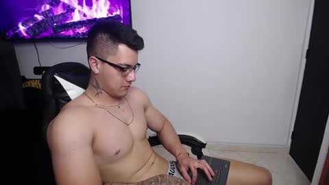 Snapshot of danteread chatting on 1, 2, 2025 danteread online show from 1, 2, 2025