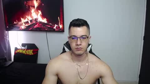 Snapshot of danteread chatting on 5, 2, 2025 danteread online show from 5, 2, 2025