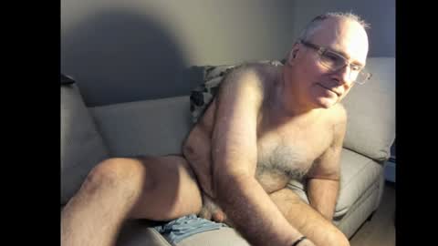 Snapshot of dantes_lion chatting on 4, 1, 2025 Mark online show from 4, 1, 2025