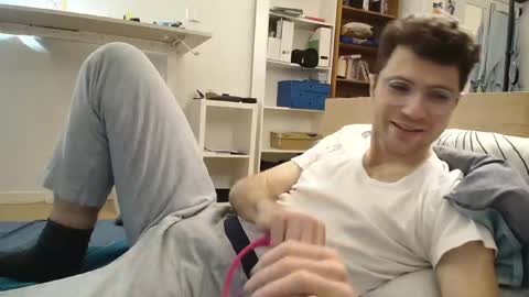 Daniel online show from 6, 1, 2025