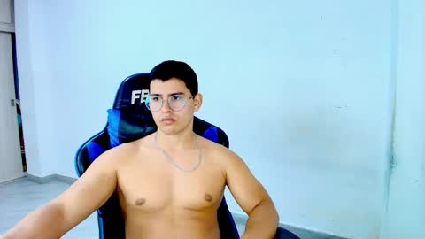 Snapshot of dantraxx chatting on 18, 3, 2026 Dantraxx online show from 18, 3, 2026