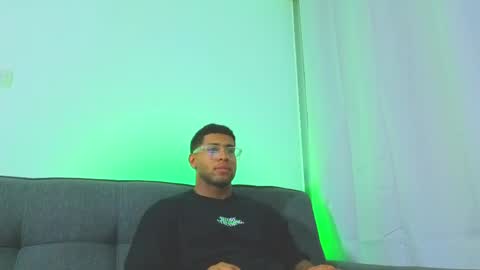 Snapshot of dany_dryy chatting on 16, 4, 2026 Dany online show from 16, 4, 2026