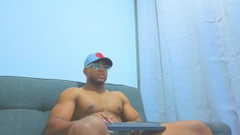 Snapshot of dany_dryy chatting on 17, 4, 2026 Dany online show from 17, 4, 2026