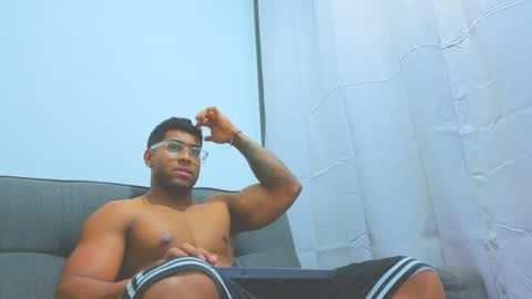 Snapshot of dany_dryy chatting on 27, 4, 2026 Dany online show from 27, 4, 2026
