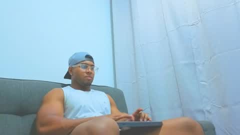 Snapshot of dany_dryy chatting on 8, 5, 2026 Dany online show from 8, 5, 2026