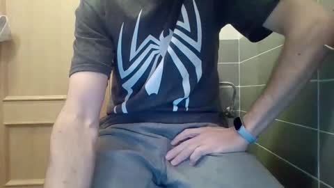 Snapshot of danydotado chatting on 17, 12, 2025 danydotado online show from 17, 12, 2025