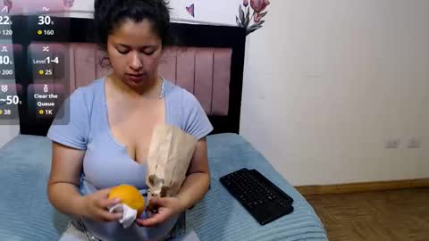 Snapshot of danyxs1 chatting on 24, 11, 2025 DANYXS1 online show from 24, 11, 2025