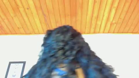 Antonella Mora online show from 17, 10, 2025