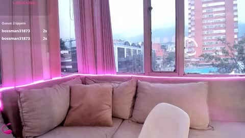 daphne_chers online show from 22, 10, 2025