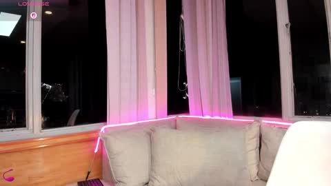 daphne_chers online show from 10, 11, 2025