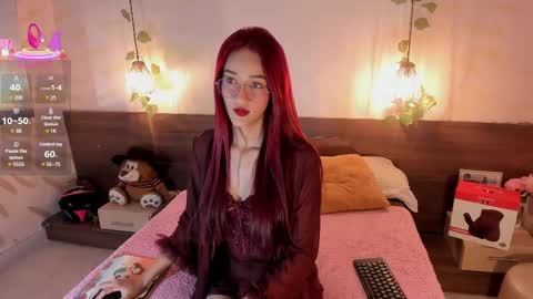 Snapshot of daphne_courtis chatting on 7, 3, 2025 Daphne online show from 7, 3, 2025