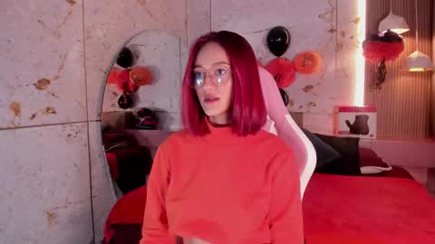 Snapshot of daphne_courtis chatting on 12, 10, 2025 Daphne online show from 12, 10, 2025