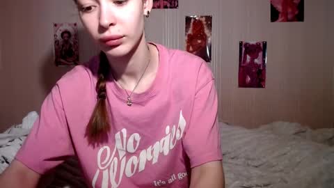 Daphne Darkthorn online show from 10, 4, 2026