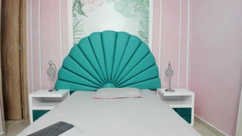 Snapshot of daphne_fox_ chatting on 21, 1, 2025 Daphne  online show from 21, 1, 2025