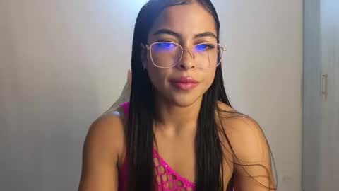 daphne_grayy online show from 8, 3, 2026